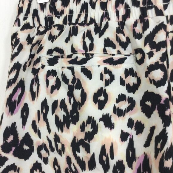 Calme Womens Elements Hike Active Gym Leopard Print Shorts Size M NWT - Picture 9 of 11